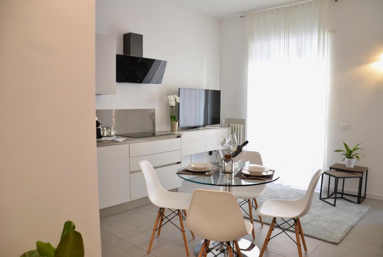 Ferienwohnung Flats4Rent Nikos Verona Exterior foto
